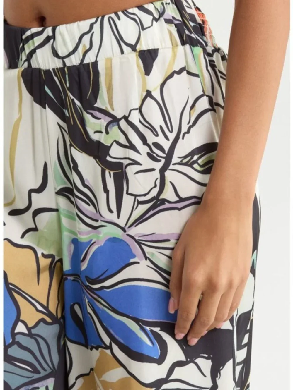 Elan bali cover